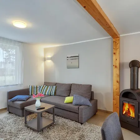 펜션 2 Bedroom Lovely In Wustrow 부스트로우
