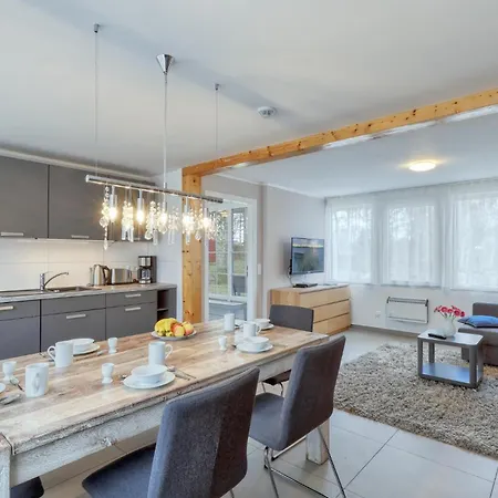 2 Bedroom Lovely In Wustrow 펜션 부스트로우